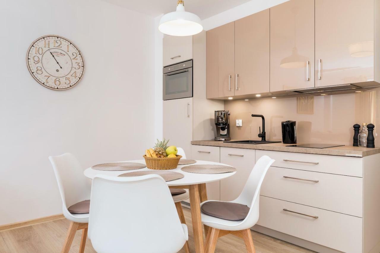 Grace Apartment I Kolobrzeg Bagian luar foto